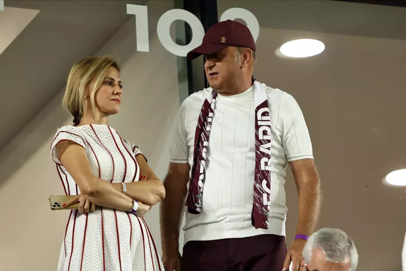 SEZON 2022/2023 - FOTBAL - SUPERLIGA - RAPID - UTA ARAD
