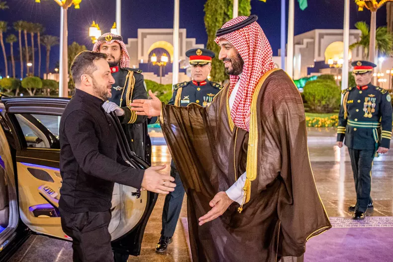 Ukrainian President Zelensky arrives in Saudi Arabia
