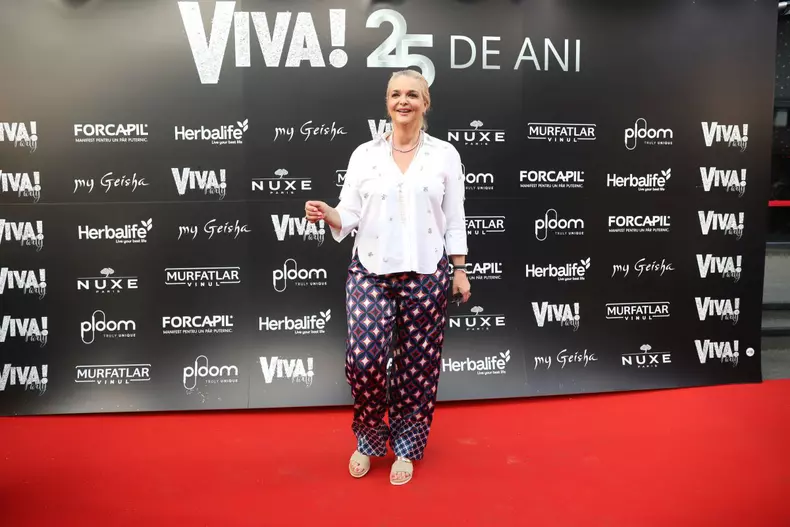 iuliana marciuc 34