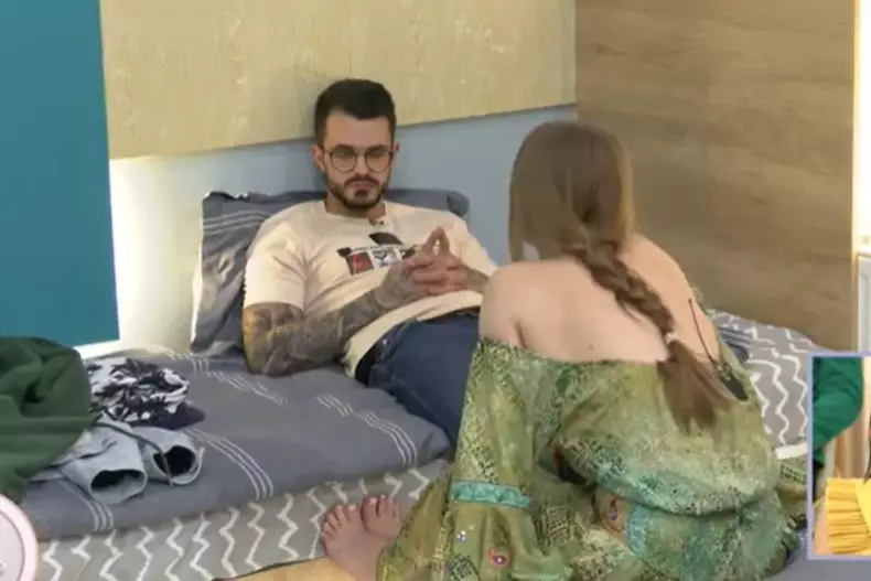 Adrian şi Edera de la Mireasa5