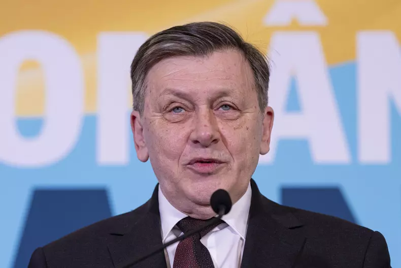 BUCURESTI - CRIN ANTONESCU - LANSARE CANDIDATURA LA ALEGERILE PR