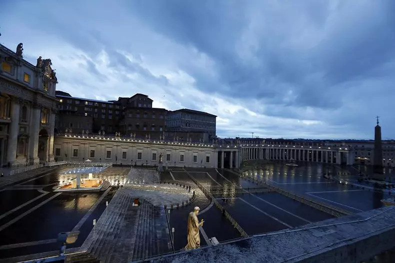 papa-francisc-vatican-epa5