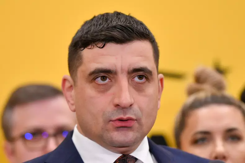 BUCURESTI - DECLARATII DE PRESA - GEORGE SIMION