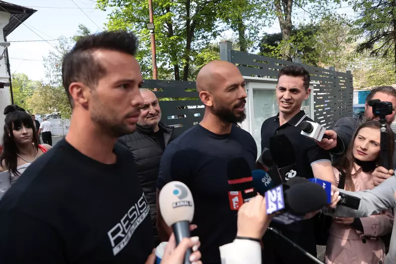 BUCURESTI - CONTROL JUDICIAR - FRATII TATE