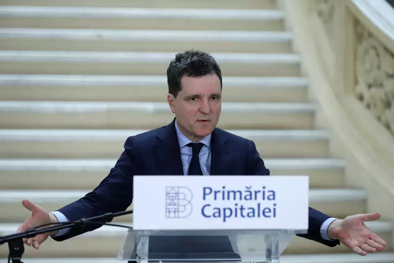 mitus - nicusor dan (3)