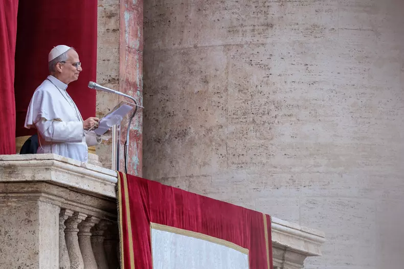 Pope Leo XIV leads Regina Coeli prayer from the Central Loggia of St. Peter's Basilica, Vatican City, Vatican City State Holy See - 11 May 2025, CittaÄô del Vaticano, Italia - 11 May 2025