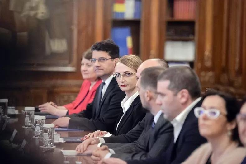 COTROCENI - CONSULTARI - REFERENDUM PE JUSTITIE - MAGISTRATI