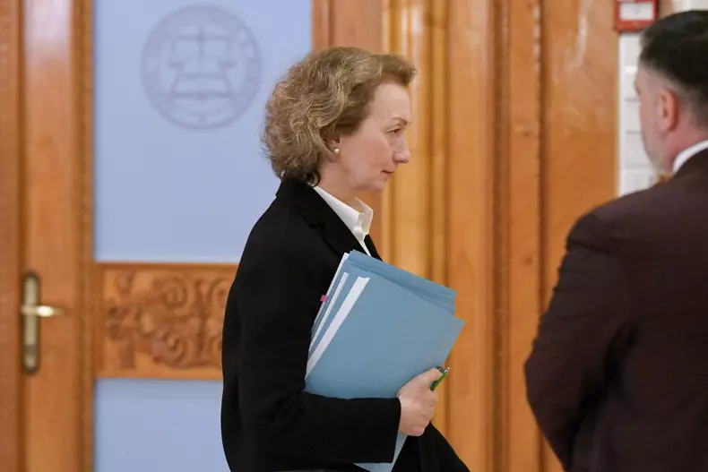 BUCURESTI - CURTEA CONSTITUTIONALA A ROMANIEI - SEDINTA DE PLEN