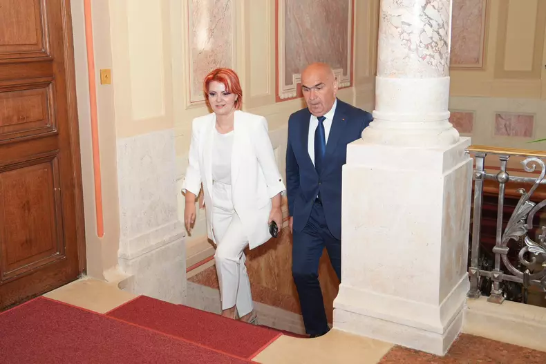 494106258_1197126795414814_2761159330087818237_n