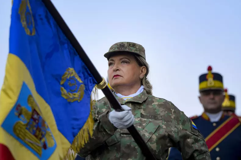 BUCURESTI - CEREMONIE DRAPEL LUPTA - SPITALUL MILITAR CENTRAL