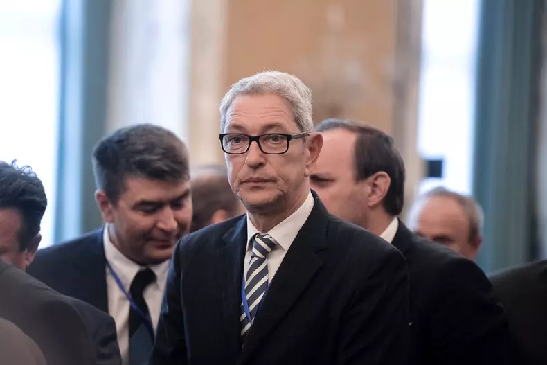 BUCURESTI - GUVERN - INTALNIRE - VIORICA DANCILA - DIPLOMATI