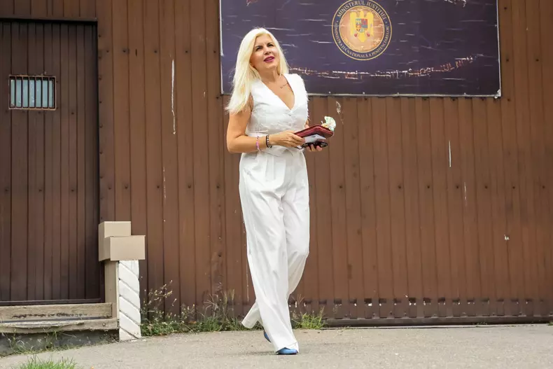 PENITENCIARUL TARGSOR - ELENA UDREA