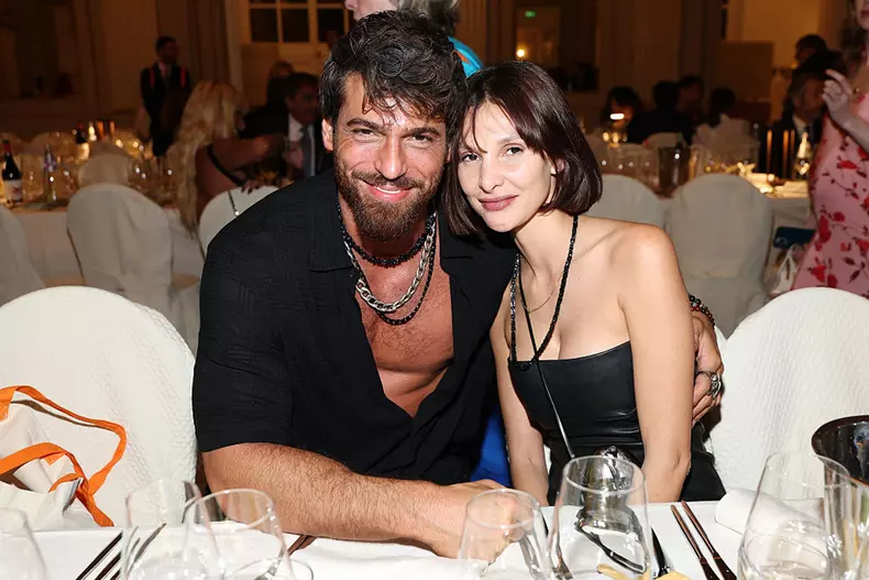 Can Yaman și Sara Bluma5