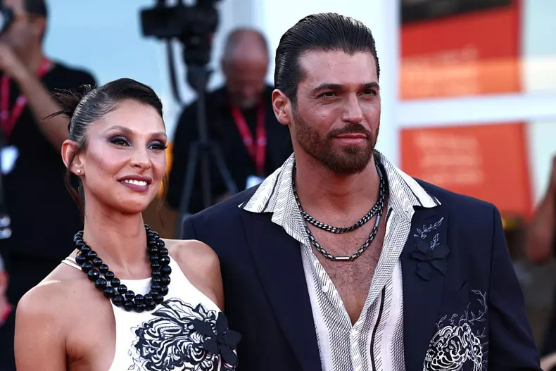 Can Yaman și Sara Bluma9