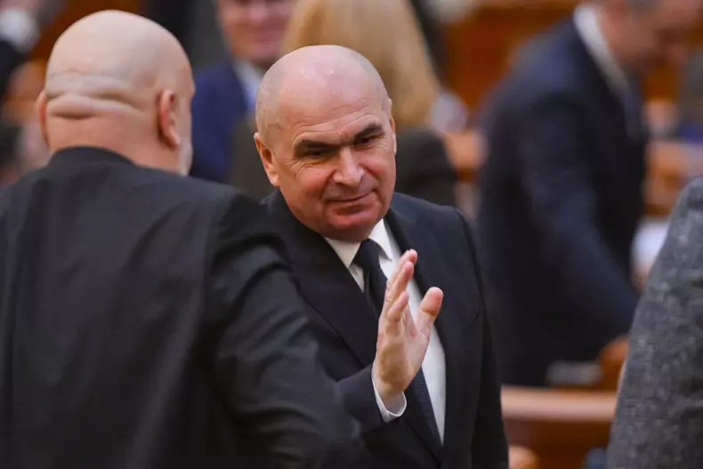 BUCURESTI - PARLAMENT - SEDINTA COMUNA - MOTIUNE DE CENZURA