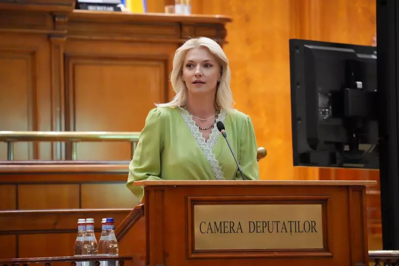 alina-gorghiu-3