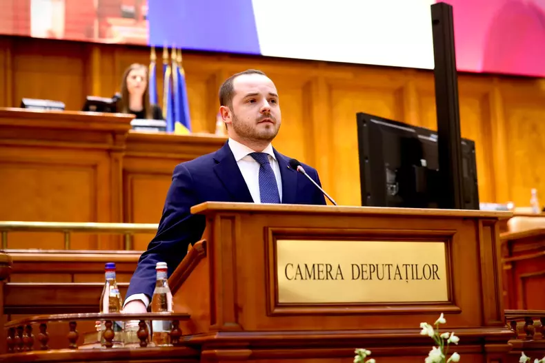 Alexandru Rogobete (5)