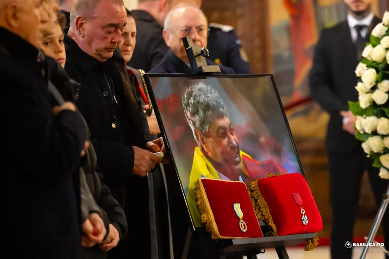Slujba de inmormantare Mircea Lucescu4