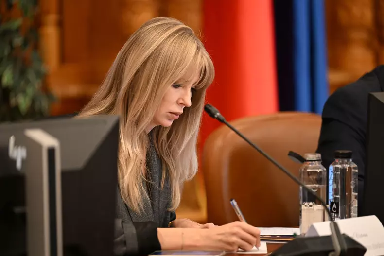 Victoria-Stoiciu-1