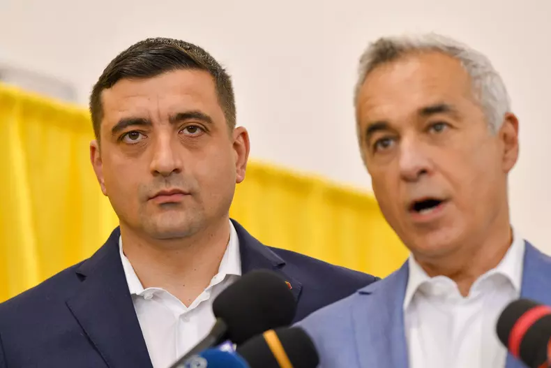 BUCURESTI  ALEGERI PREZIDENTIALE 2025  TURUL 1  GEORGE SIMION