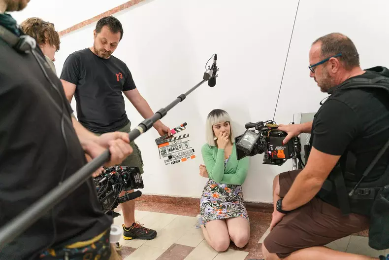 Cine-este-Ioana-Brumar-3