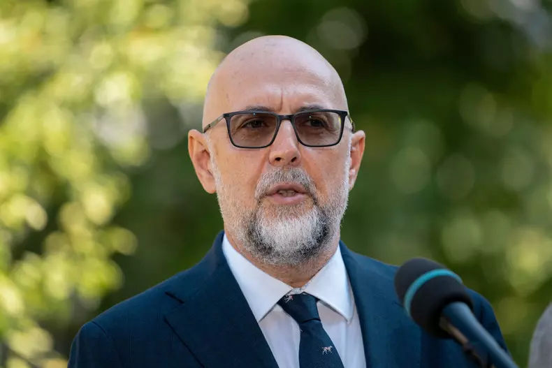 President of Romania Nicusor Dan invites political parties at Cotroceni Palace