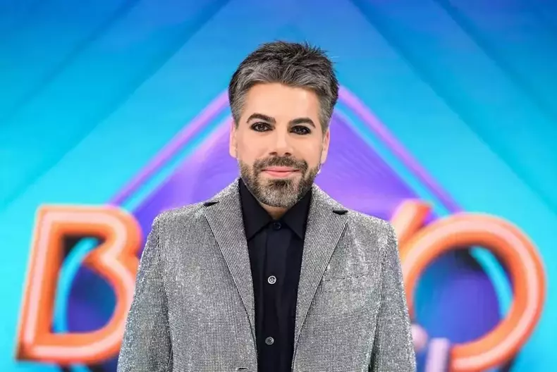 maurice-munteanu-machiat-bravo-ai-stil