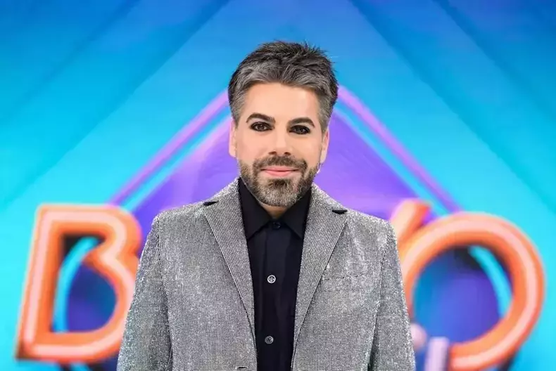 maurice-munteanu-machiat-bravo-ai-stil