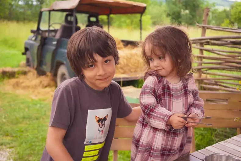 Dana-Rogoz-imagini-superbe-cu-cei-doi-copii-5