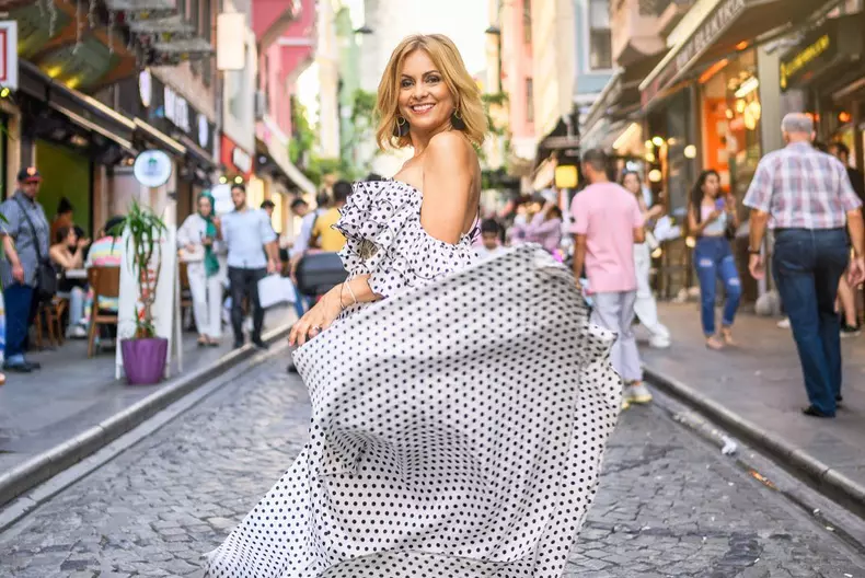 Simona Gherghe a împlinit 45 de ani. Ce surpriză i-au făcut copiii