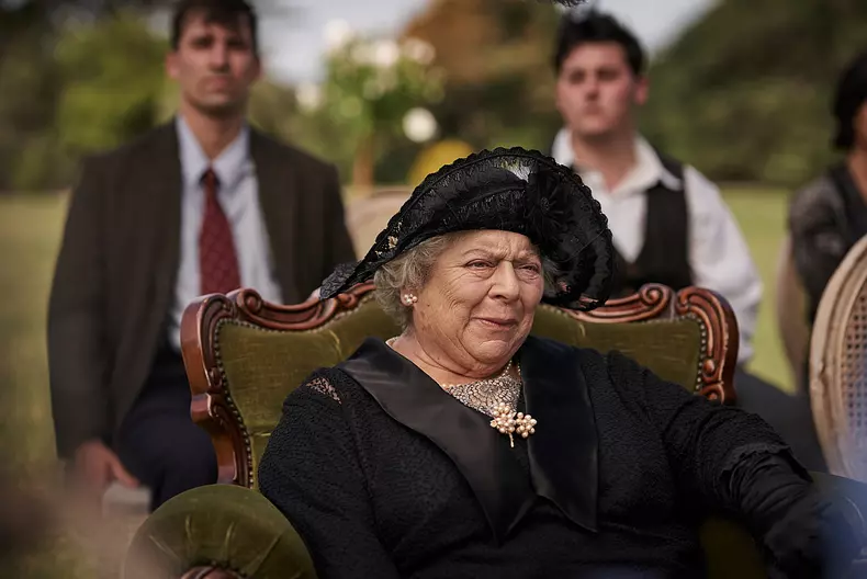 miss-fisher-si-giuvaerul-blestemat3