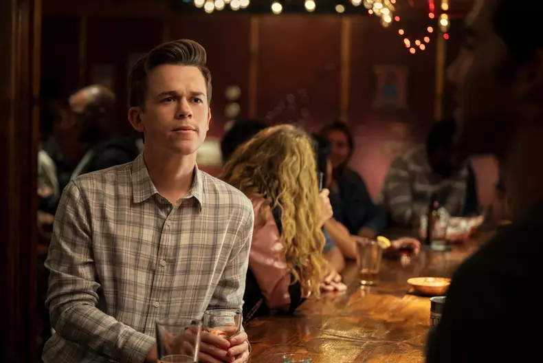 instabil-netflix.-ce-se-intampla-cu-sezonul-2-al-serialului-cu-rob-lowe-si-john-own-lowe-4