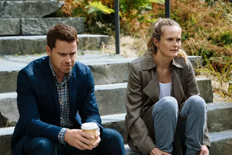 You Me Her S3 (2)