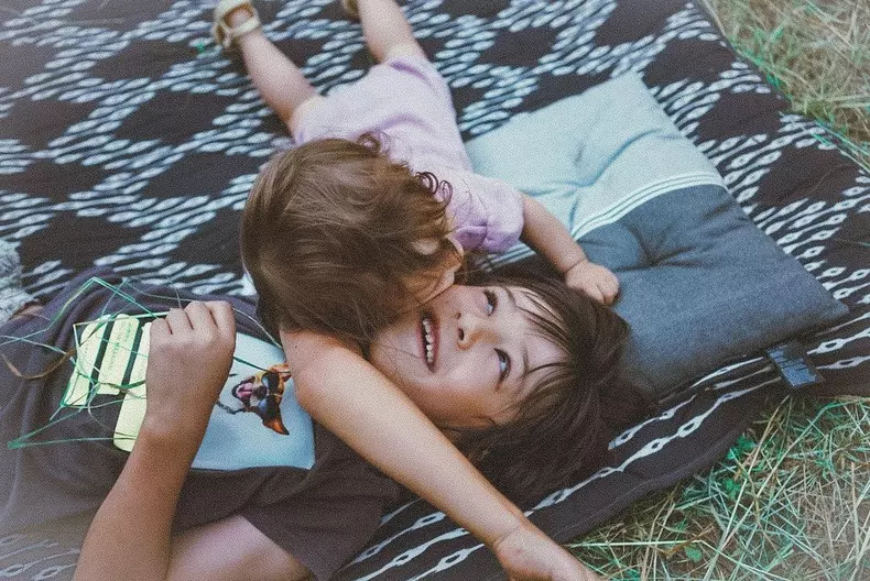 Fotografii emoționante cu cei doi copii ai Danei Rogoz. Nu există emoție mai puternică (4)
