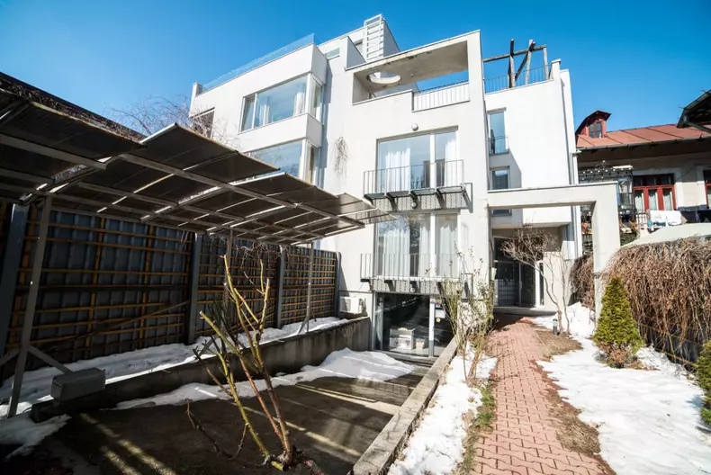 eminescu-bucuresti-1024×684