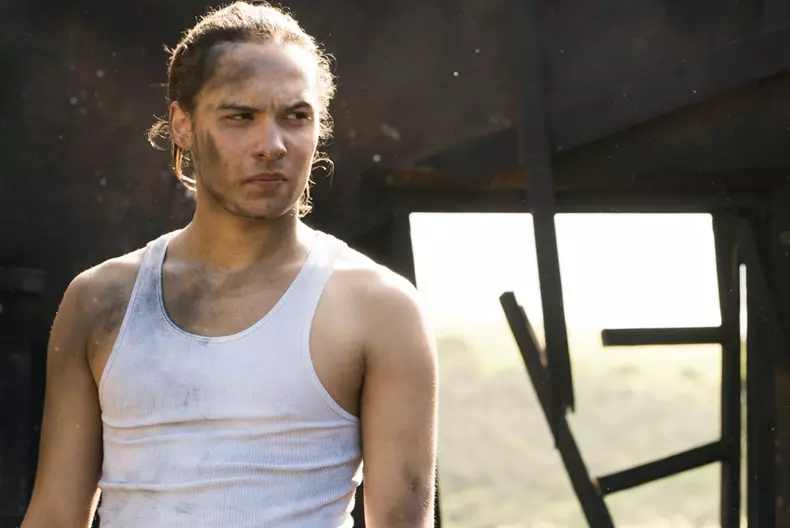 AMC a anunțat când revine la tv sezonul 3 din „Fear the Walking Dead” (2)