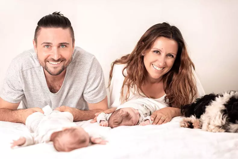 Elvin Dandel este tată de gemeni