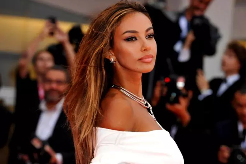 Madalina-Ghenea-intro