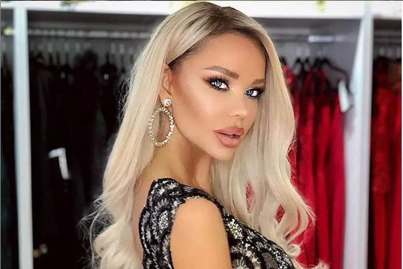 Bianca-Dragusanu-intro