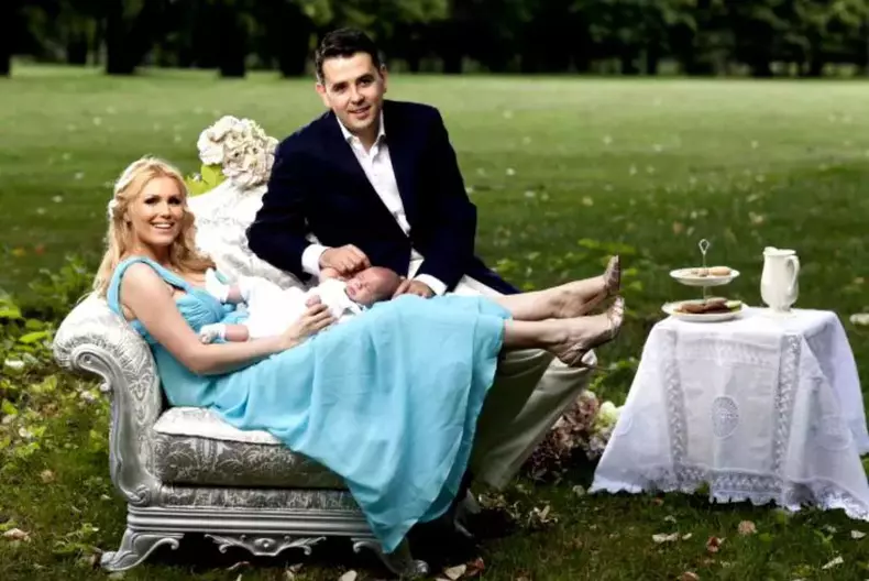 Cristina-Rus-arhiva-VIVA-8-1024x685