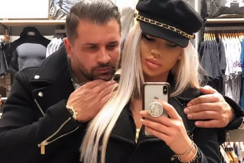 xalex-bodi-bianca-dragusanu-1024x685.jpg.pagespeed.ic_.cSVqb2CYHP