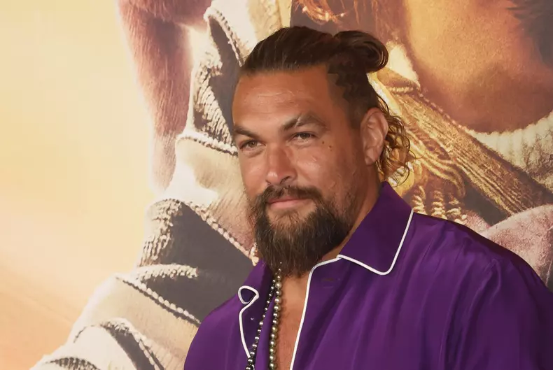Jason Momoa, gest șocant la TV. Starul din „Aquaman” s-a dezbrăcat în direct. „Asta port în fiecare zi, tot timpul”