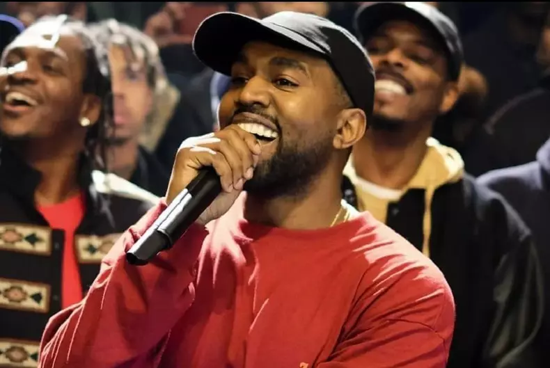 Kanye West, nuntă în secret la două luni după divorțul de Kim Kardashian