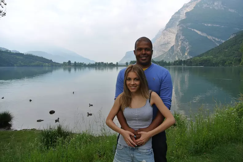 2.-cabral-si-andreea-ibacka-in-italia-pe-drum_resize