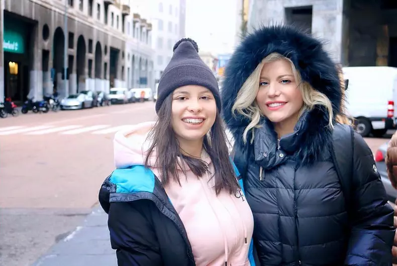 2016  ianuarie - Loredana si Elena la Milano