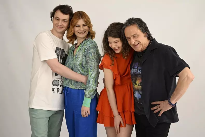 Julia Marcan, între școală și filmări. Cum face față actrița din „Camera 609” programului încărcat