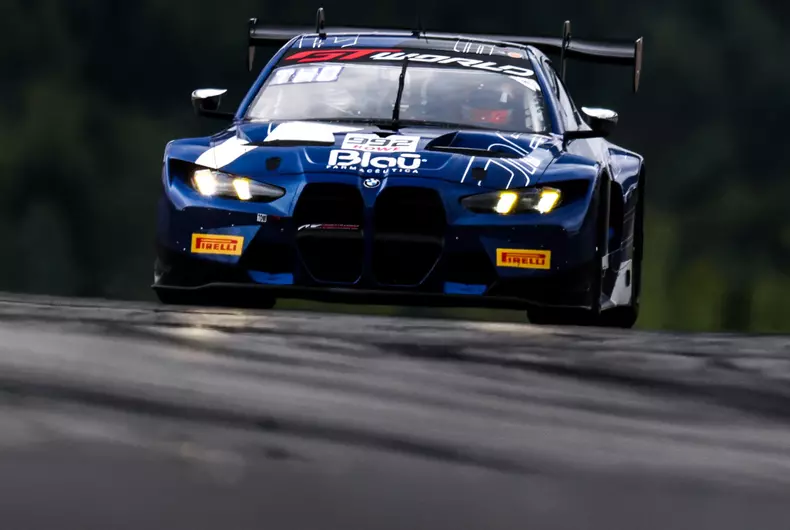 P90653657_highRes_nuerburgring-ger-27-