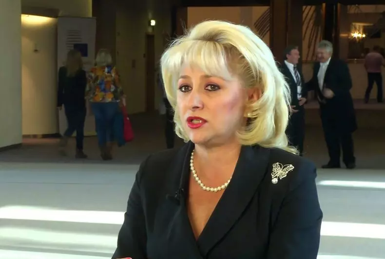 Viorica Dăncilă (5)