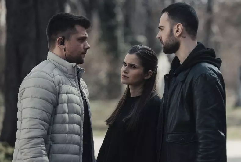 Când are premiera sezonul 3 din Clanul  (6)