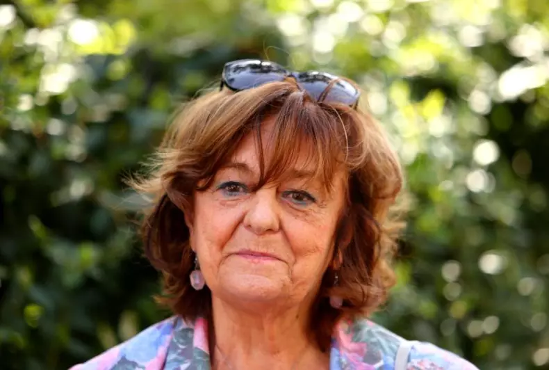 Poeta Ana Blandiana ii aduce un ultim omagiu lui Ion Caramitru